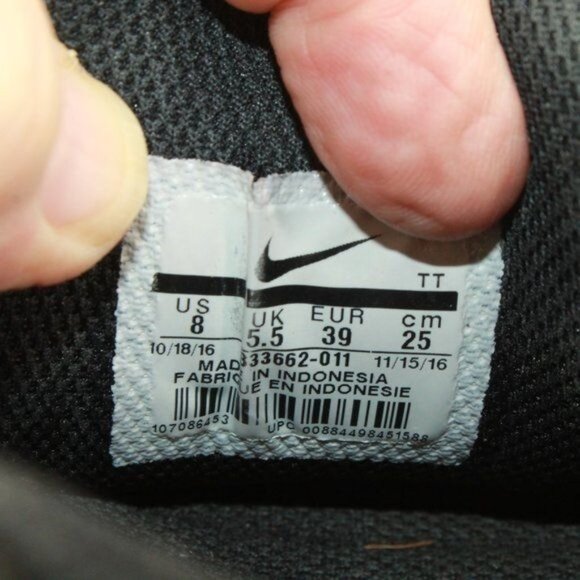 Nike Air Max Motion Low Black White Mesh Lightweight Sneakers US 8 - Picture 6 of 8